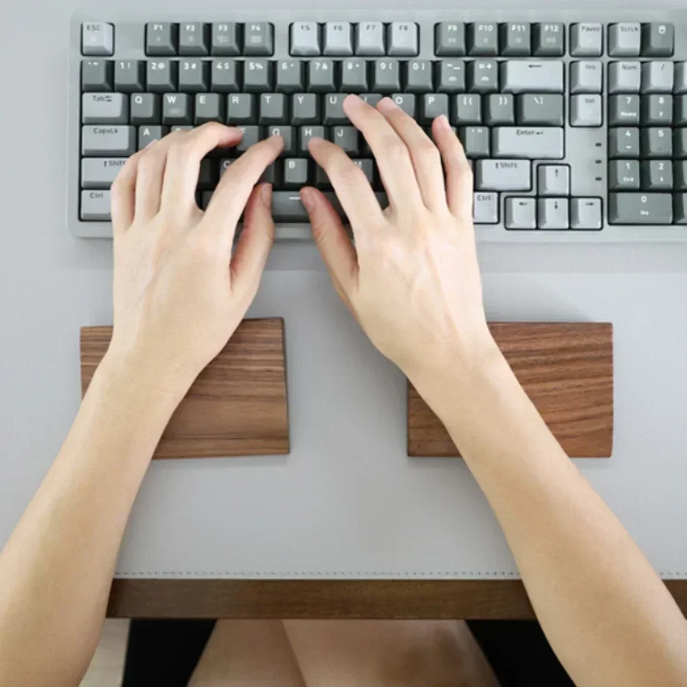 メカニカルキーボード用ウォールナットウッドプラムレスト、無垢 - Wrist Rest Wood のレビューと価格
