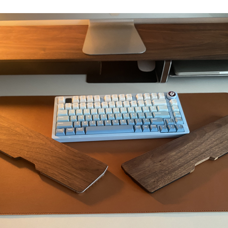 Kashcy ソリッドウォールナットウッド & アルミニウム - Wrist Rest Wood のレビューと価格
